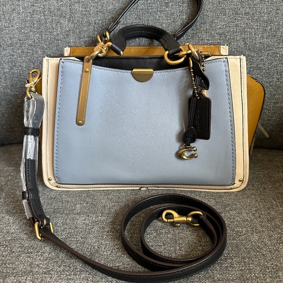 NWT! COACH 31633 Dreamer In Colorblock Shoulder Crossbody...